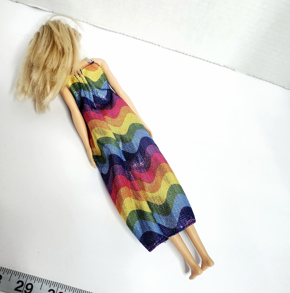 Barbie - Picture 7 of 9